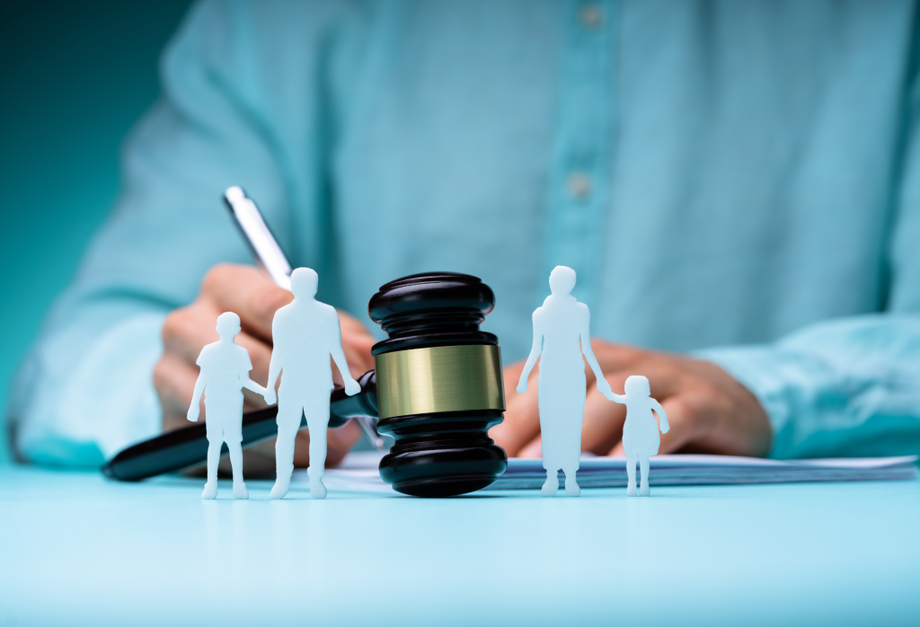 When Does a Mother Automatically Have Full Custody in Michigan?